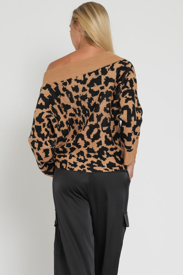 Long Sleeve Off Shoulder Leopard Printed Sweater Top