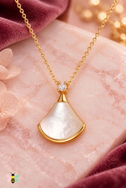 Marielle Mother-of-Pearl Fan Necklace | Gold | front