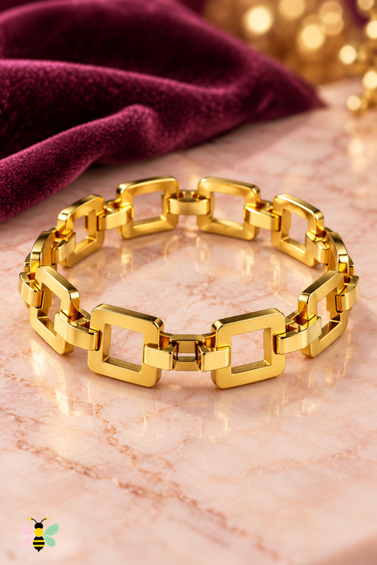 Lucia Square-Link Bracelet | Gold | front